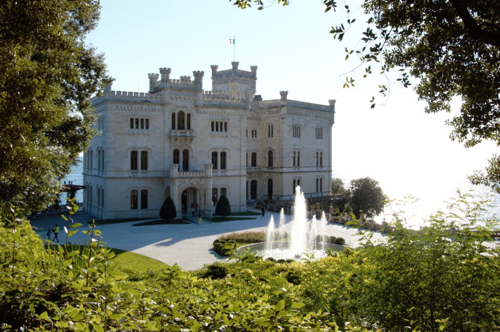 miramare, castello, fontana, parco