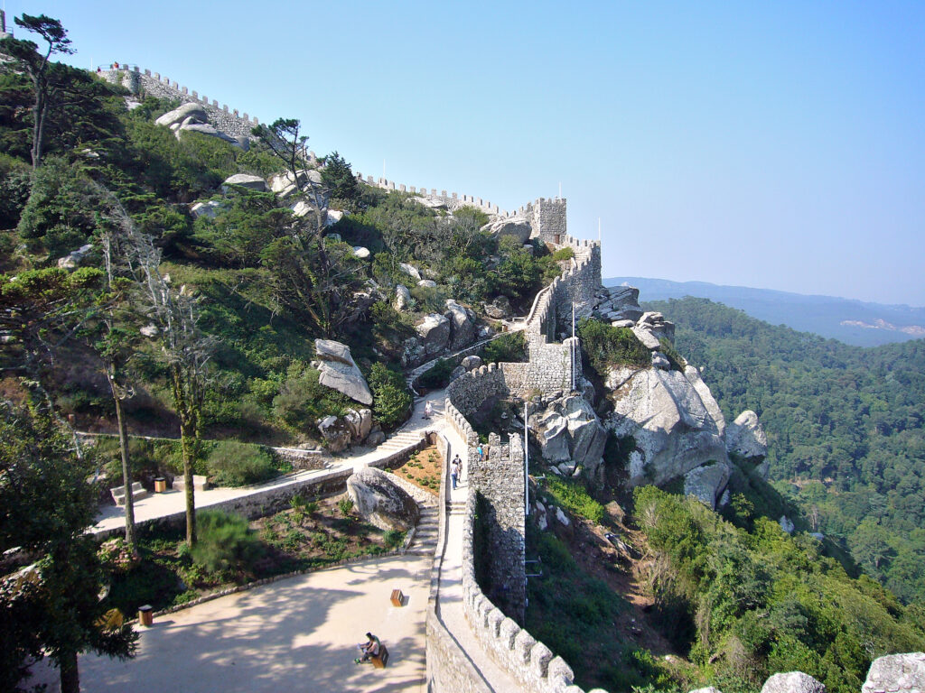 sintra, muraglia, colline